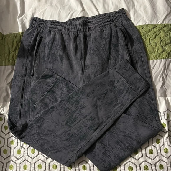 Men’s Active Joggers - Picture 3 of 3